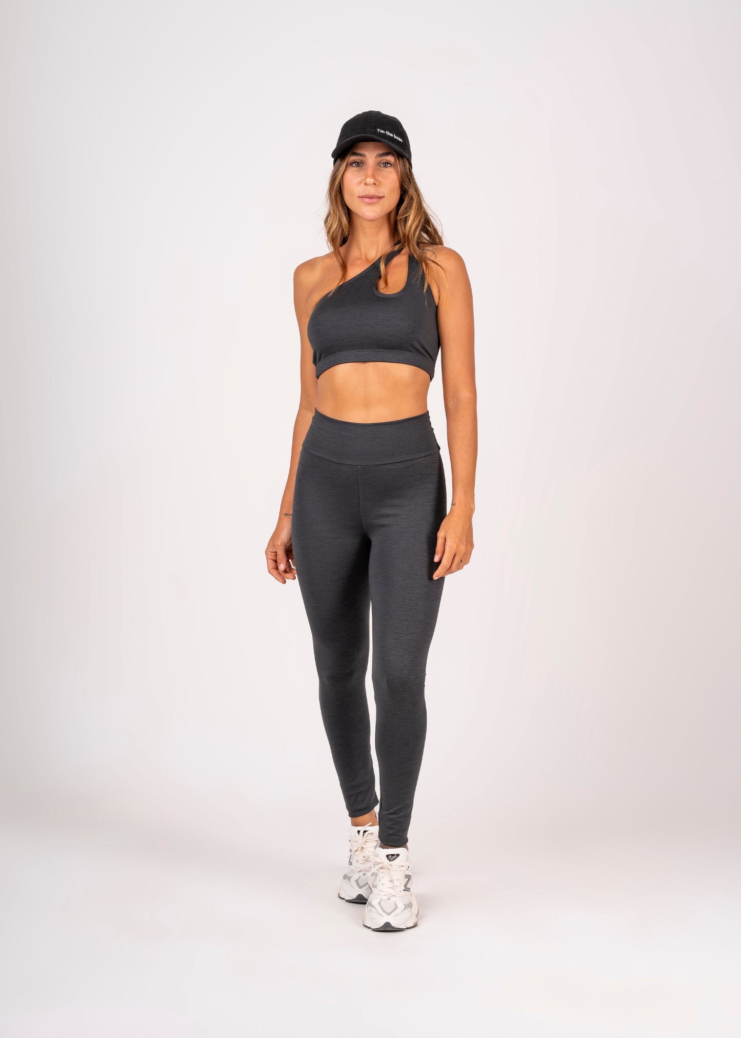 Legging e Top Assimétrico Essence Chumbo / A partir