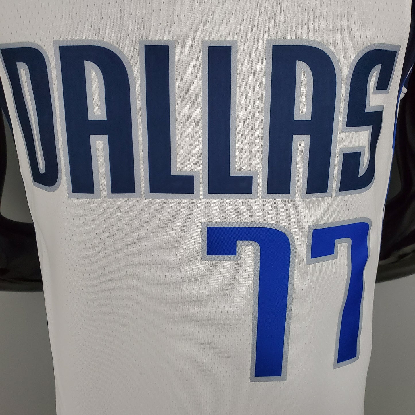 Camisa Regata Basquete NBA Dallas Mavericks DONCIC#77 Lone Ranger home White